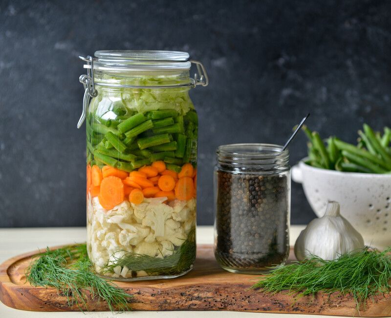 PICKLED CARROTS CAULIFLOWER GREEN BEANS-2