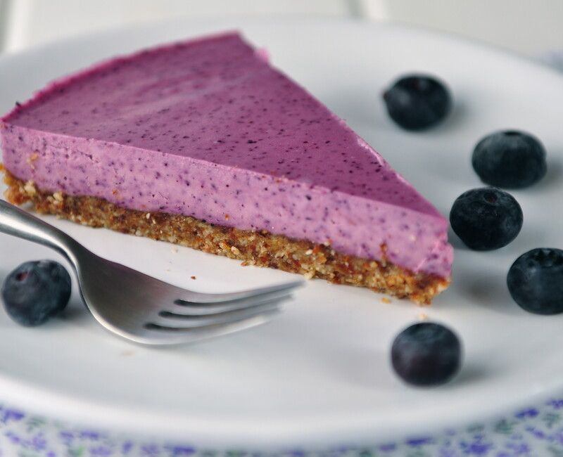 Raw Blueberry Cheesecake