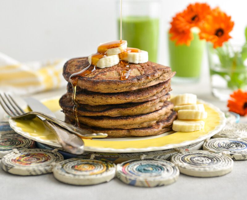 VEGAN TEFF BANANA PANCAKES EGG-FREE-1